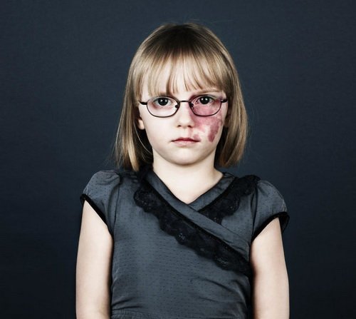 люди привыкают унижаться